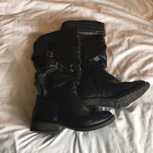 Black boots